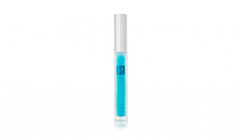 son Blue Copper 5 Lip & Tuck Lip Treatment cho môi dày quyến rũ 10