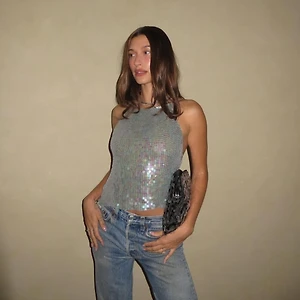 Giữ dáng với chế độ ăn của Hailey Bieber