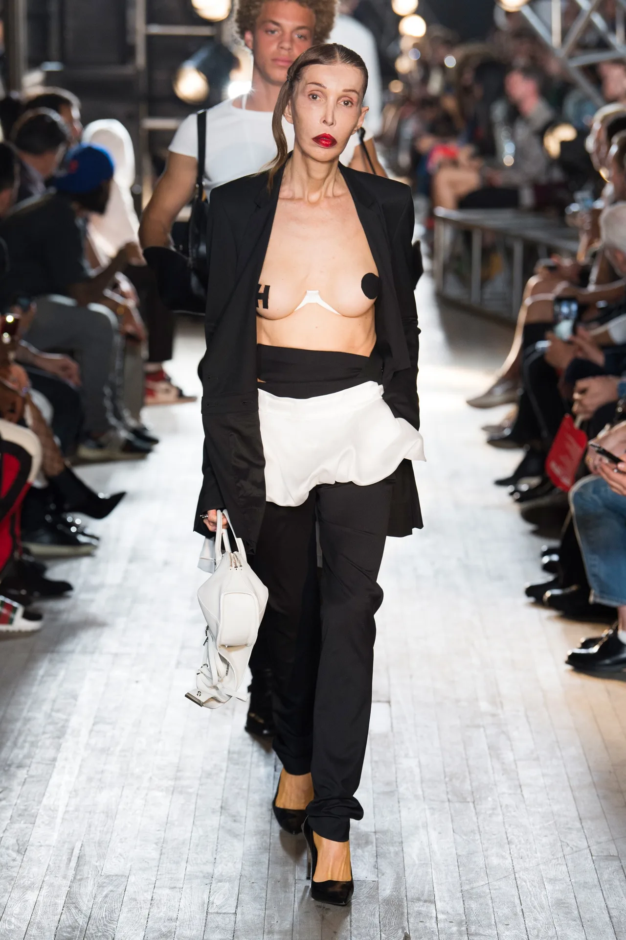 5 BST nổi bật trong ngày trình diễn thứ năm của NYFW Spring 2018