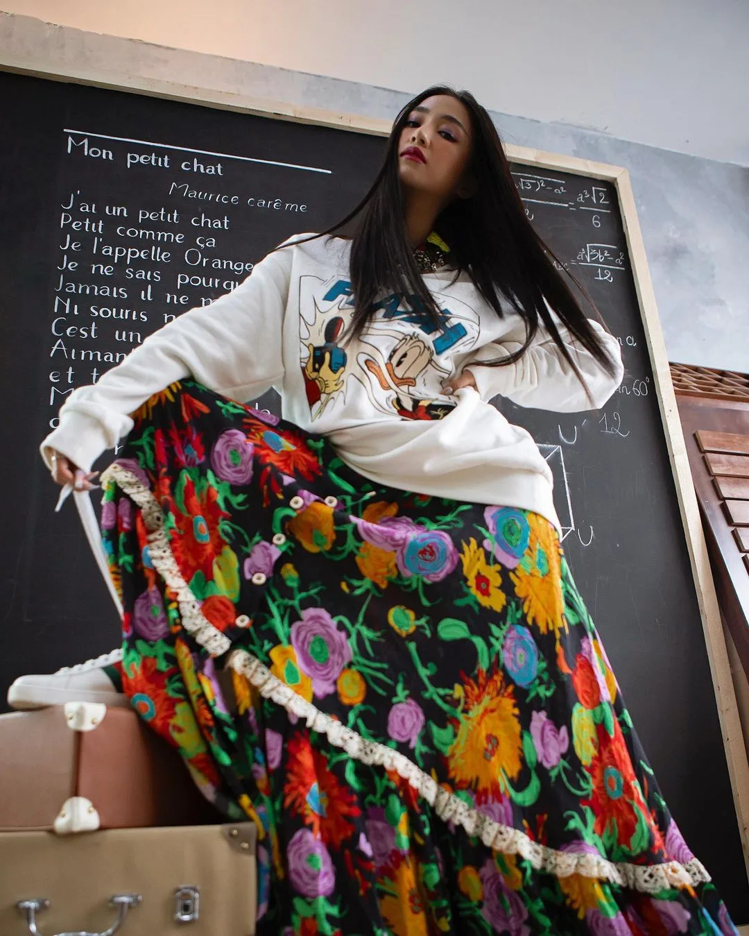 chân váy hoa gucci thời trang