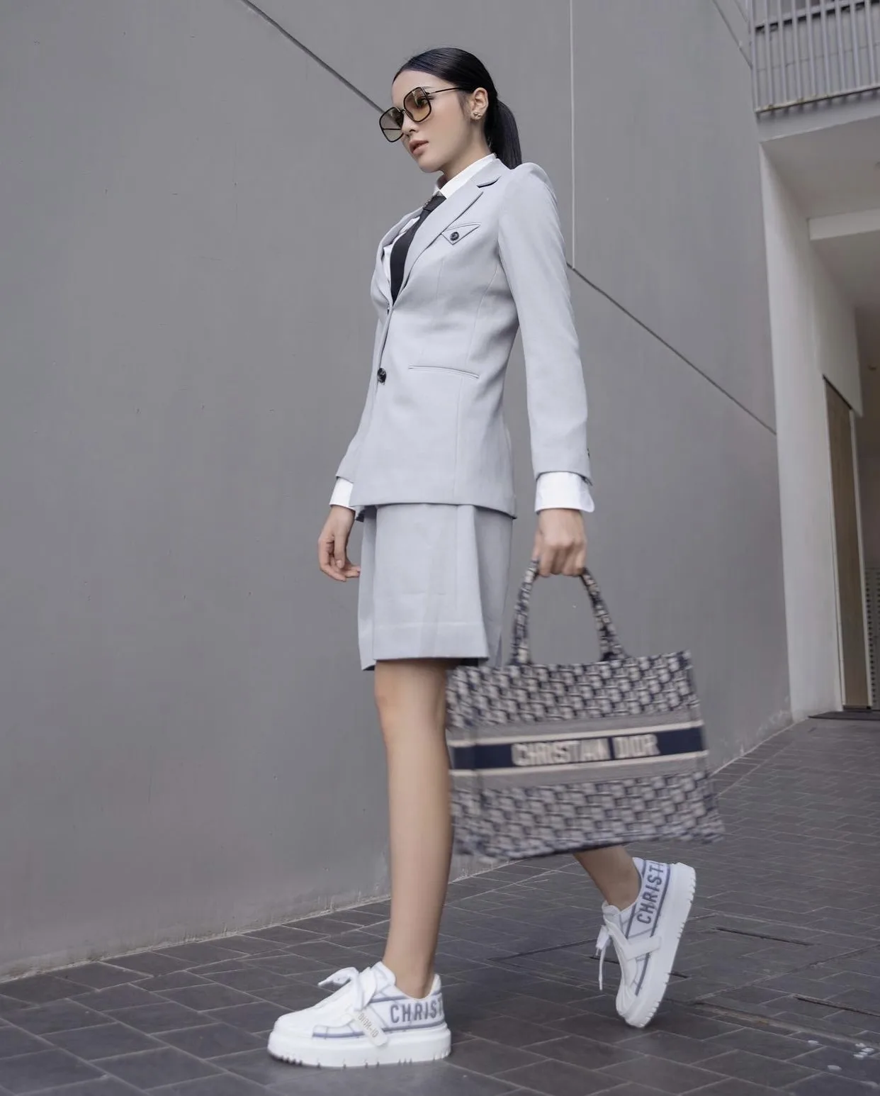 giày thể thao dior trắng