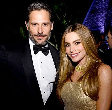 Khi nhìn thấy cô trong bữa tiệc, Joe Manganiello biết anh đã gặp tình yêu của đời mình nhưng khi ấy Sofia vẫn còn bên cạnh vị hôn phu cũ, Nick Loeb. Chỉ sau khi 2 người chia tay nhau thì Joe mới thật sự tiếp cận với người đẹp
