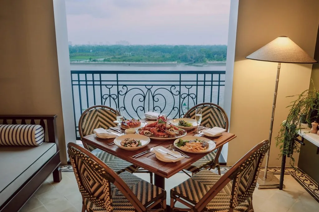 địa điểm phục vụ ẩm thực tại phòng địa điểm phục vụ ẩm thực tại phòng