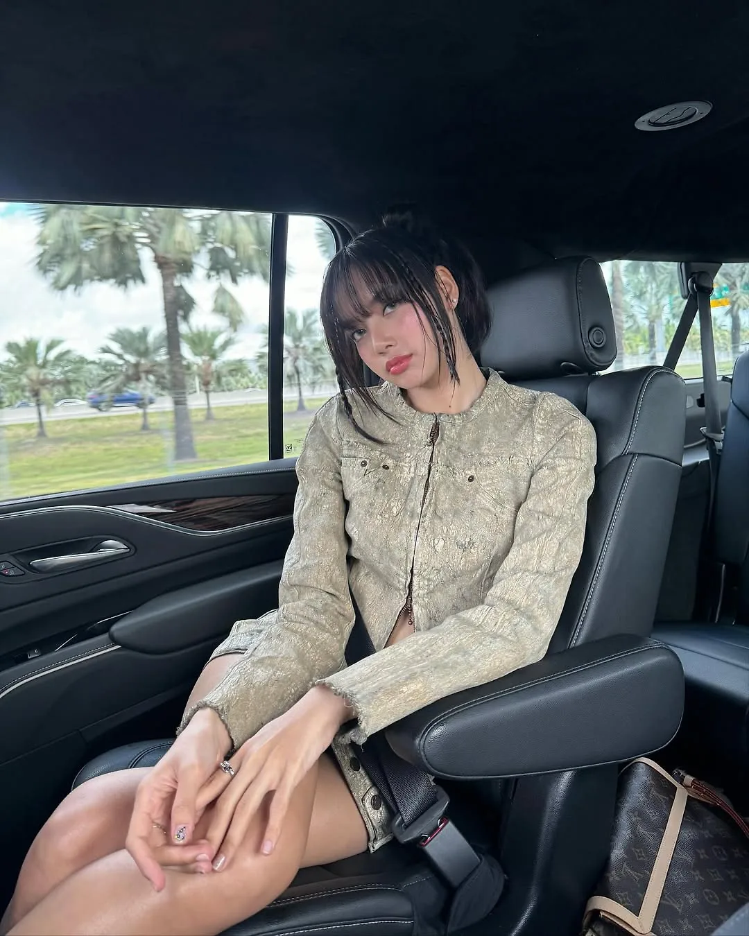 thời trang lisa motocore