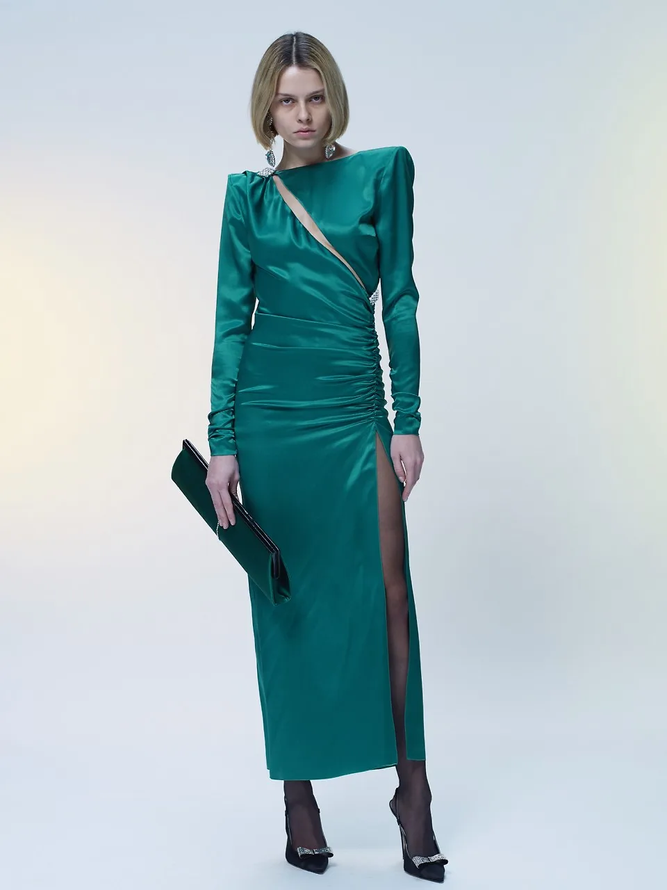 trang phục cut-out 08