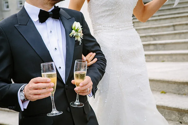 Cẩn thận với thức uống có chứa cồn Cẩn thận với thức uống có chứa cồn