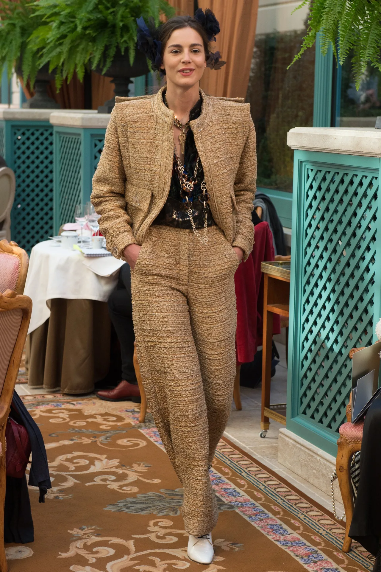 bst thoi trang chanel prefall 2017