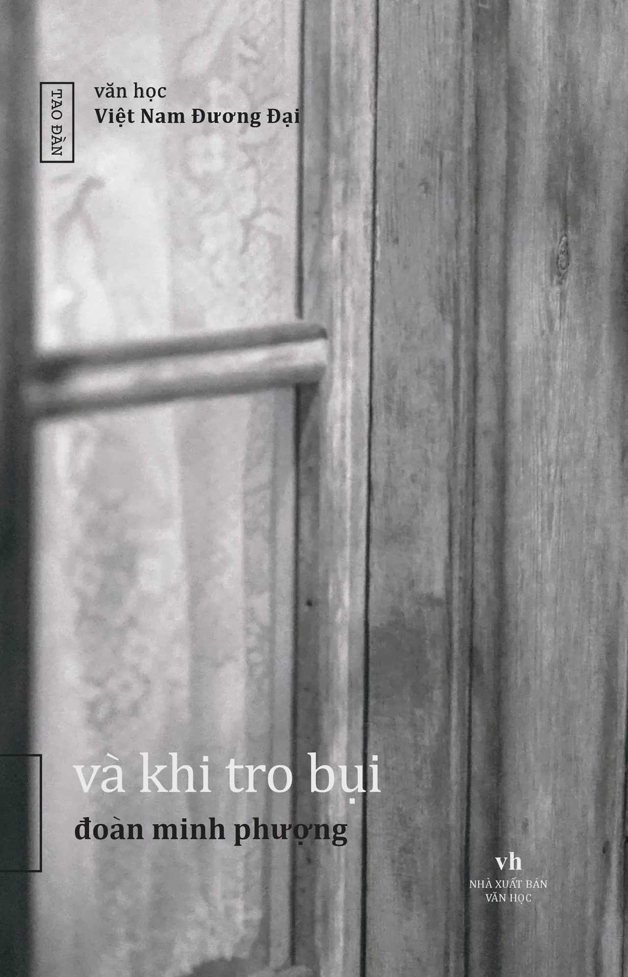 nghệ thuật và khi tro bụi nghệ thuật và khi tro bụi