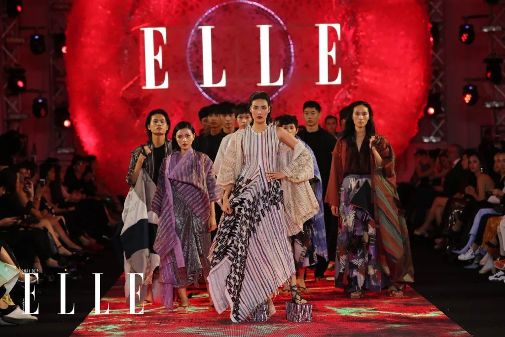 bst remade in vietnam của tom trandt tại elle fashion journey 2018